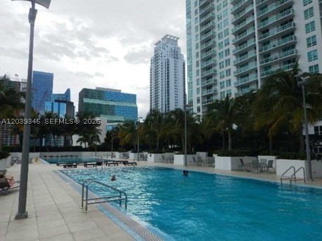 THE PLAZA 851 BRICKELL CO - Residential