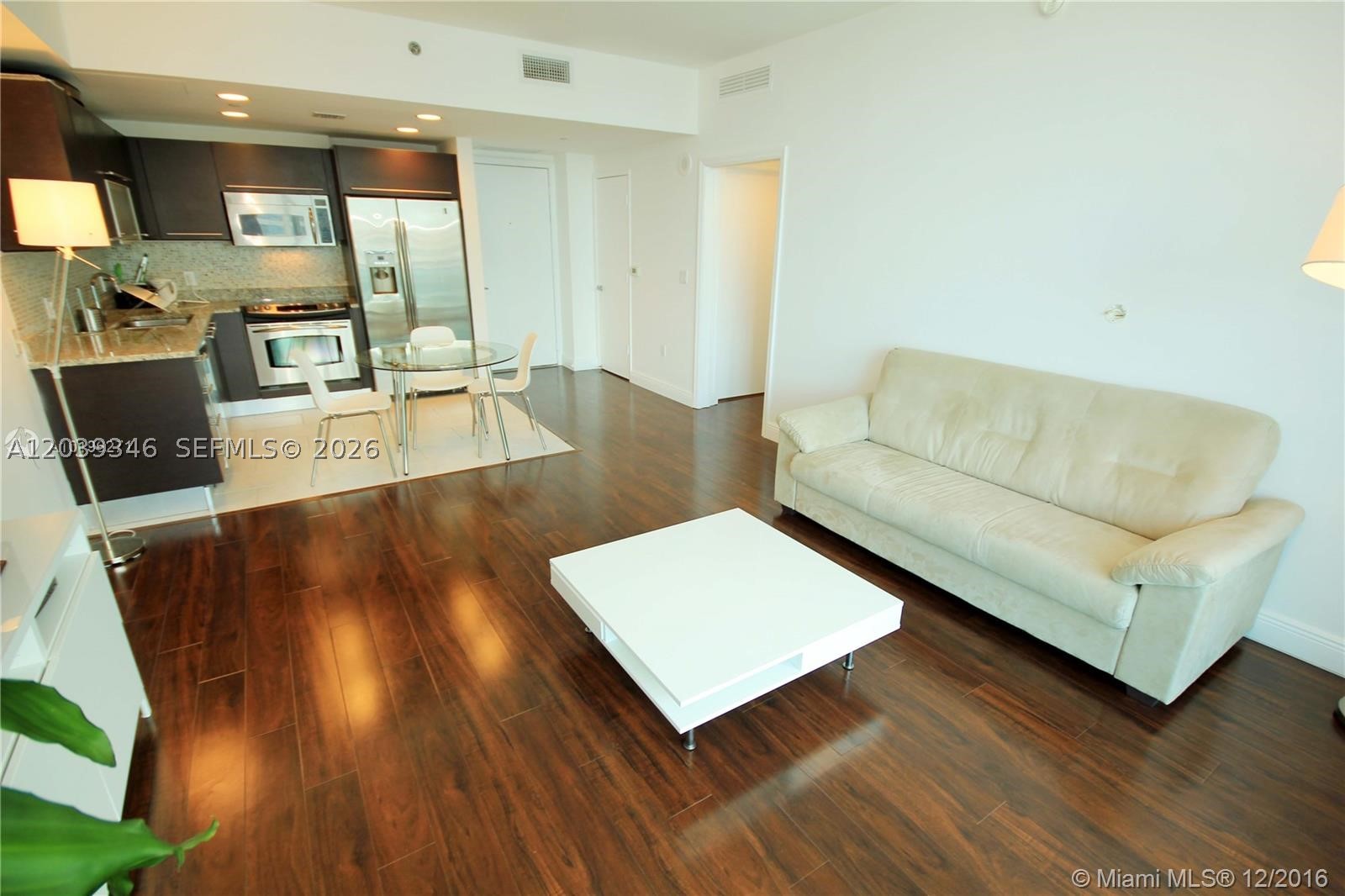 THE PLAZA 851 BRICKELL CO - Residential