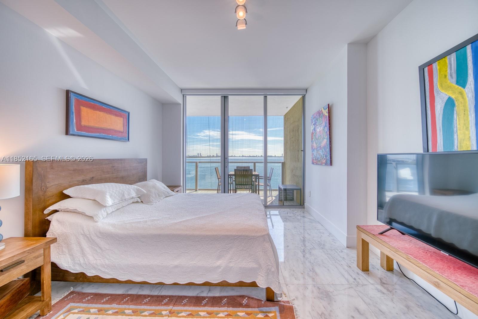 BISCAYNE BEACH CONDO - Residential