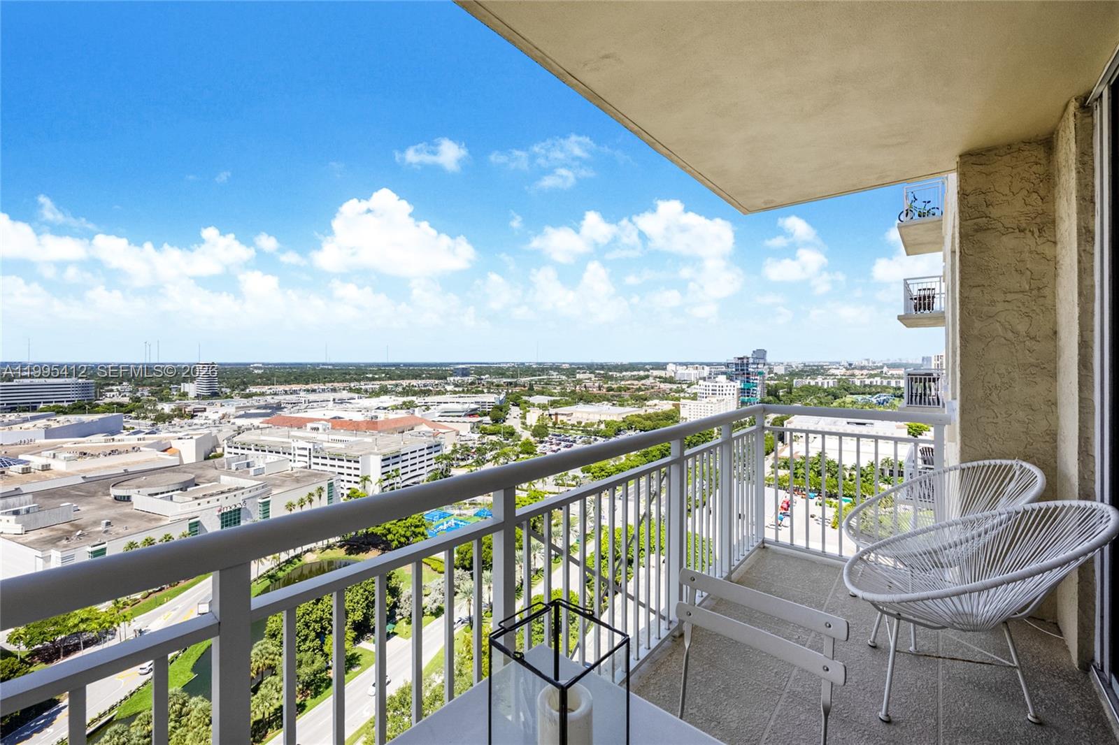 TURNBERRY ON THE GREEN CO - Residential