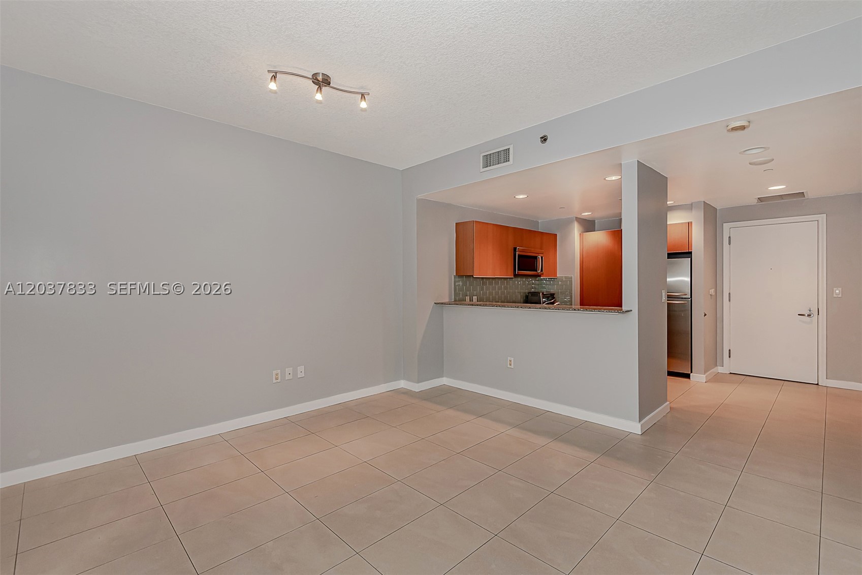 1060 BRICKELL CONDO - Residential Lease