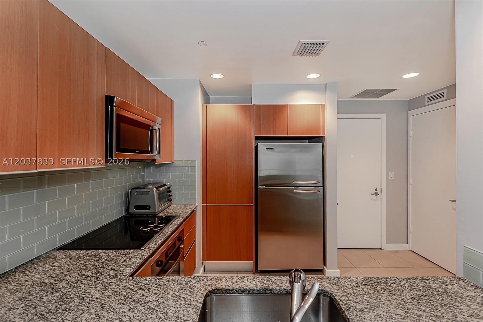 1060 BRICKELL CONDO - Residential Lease