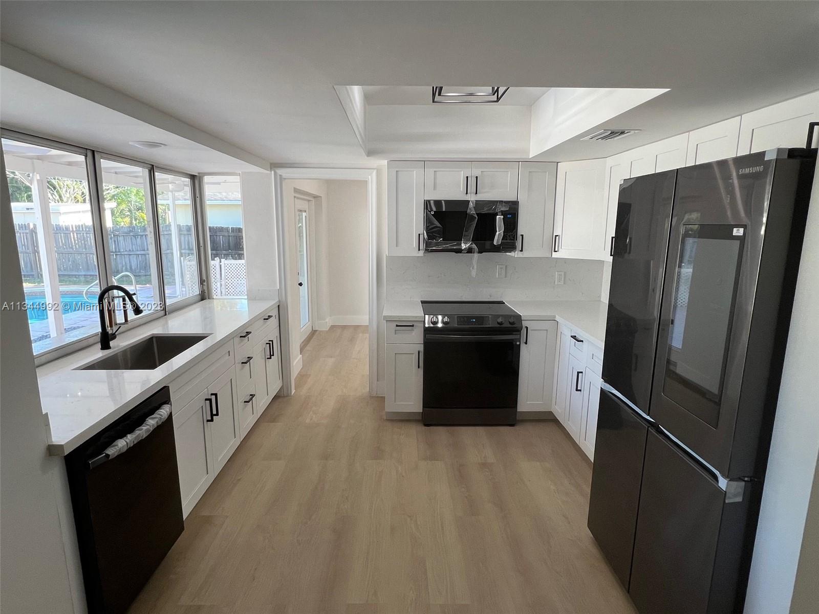 PLANTATION PARK SEVENTH A - Residential