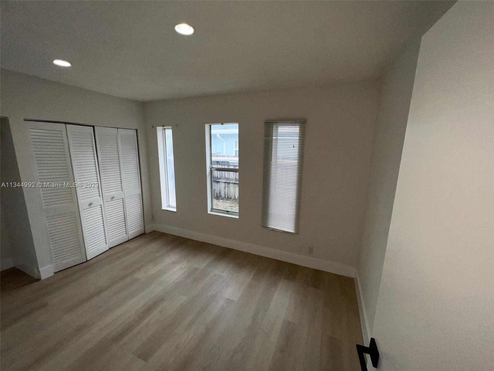 PLANTATION PARK SEVENTH A - Residential