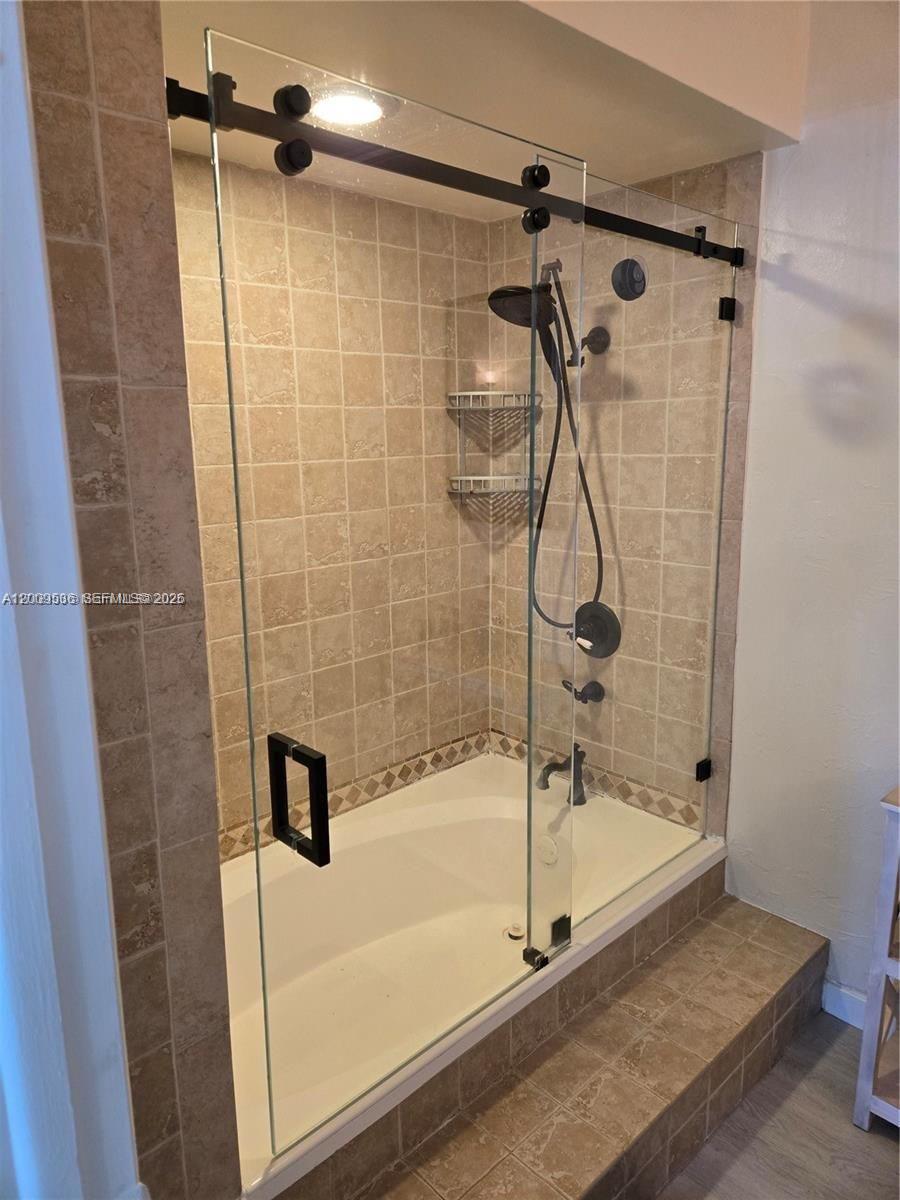 LAS HACIENDAS TOWNHOUSE C - Residential