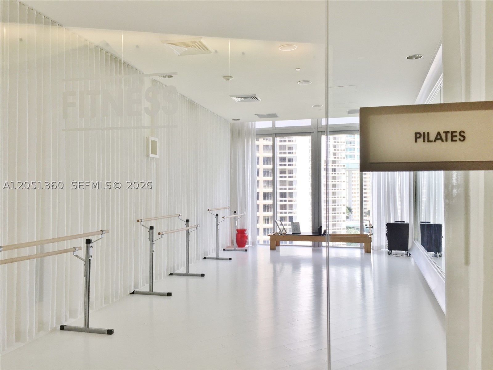 ICON BRICKELL TOWER 1 - Residential Lease