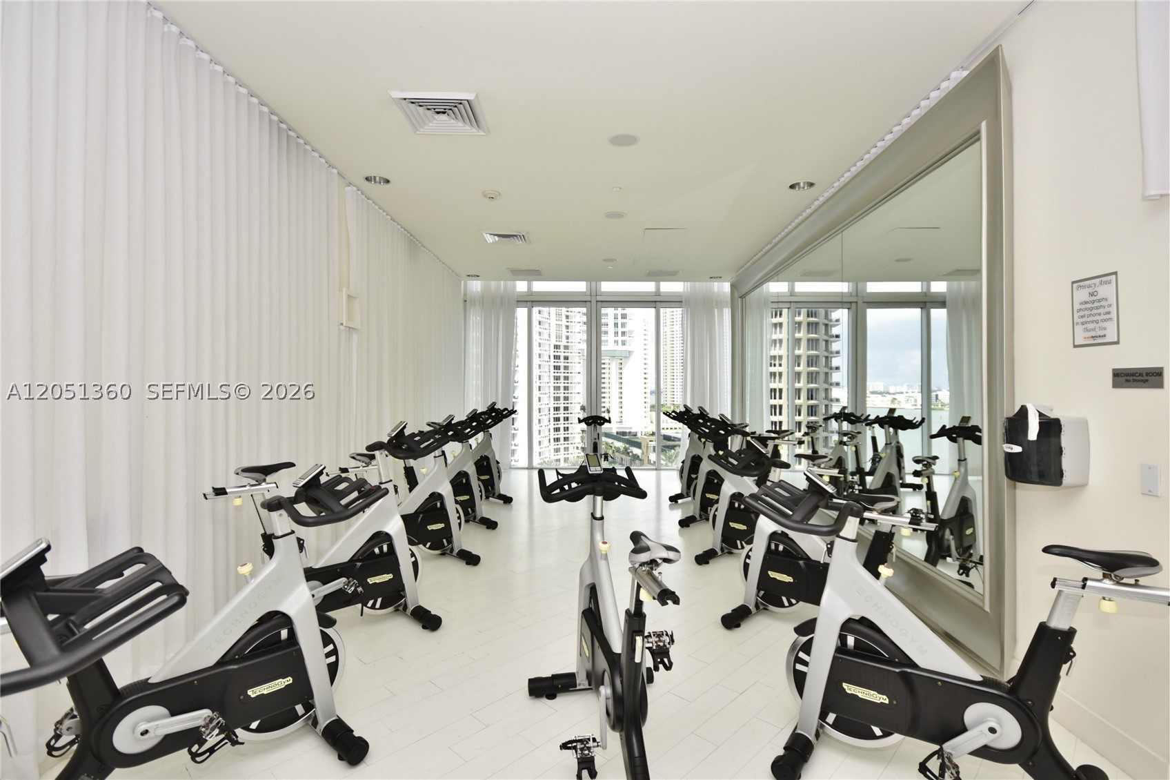 ICON BRICKELL TOWER 1 - Residential Lease