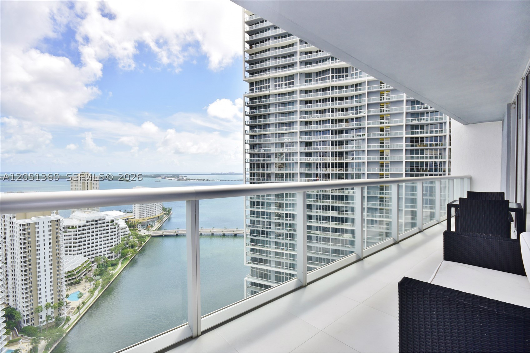 ICON BRICKELL TOWER 1 - Residential Lease