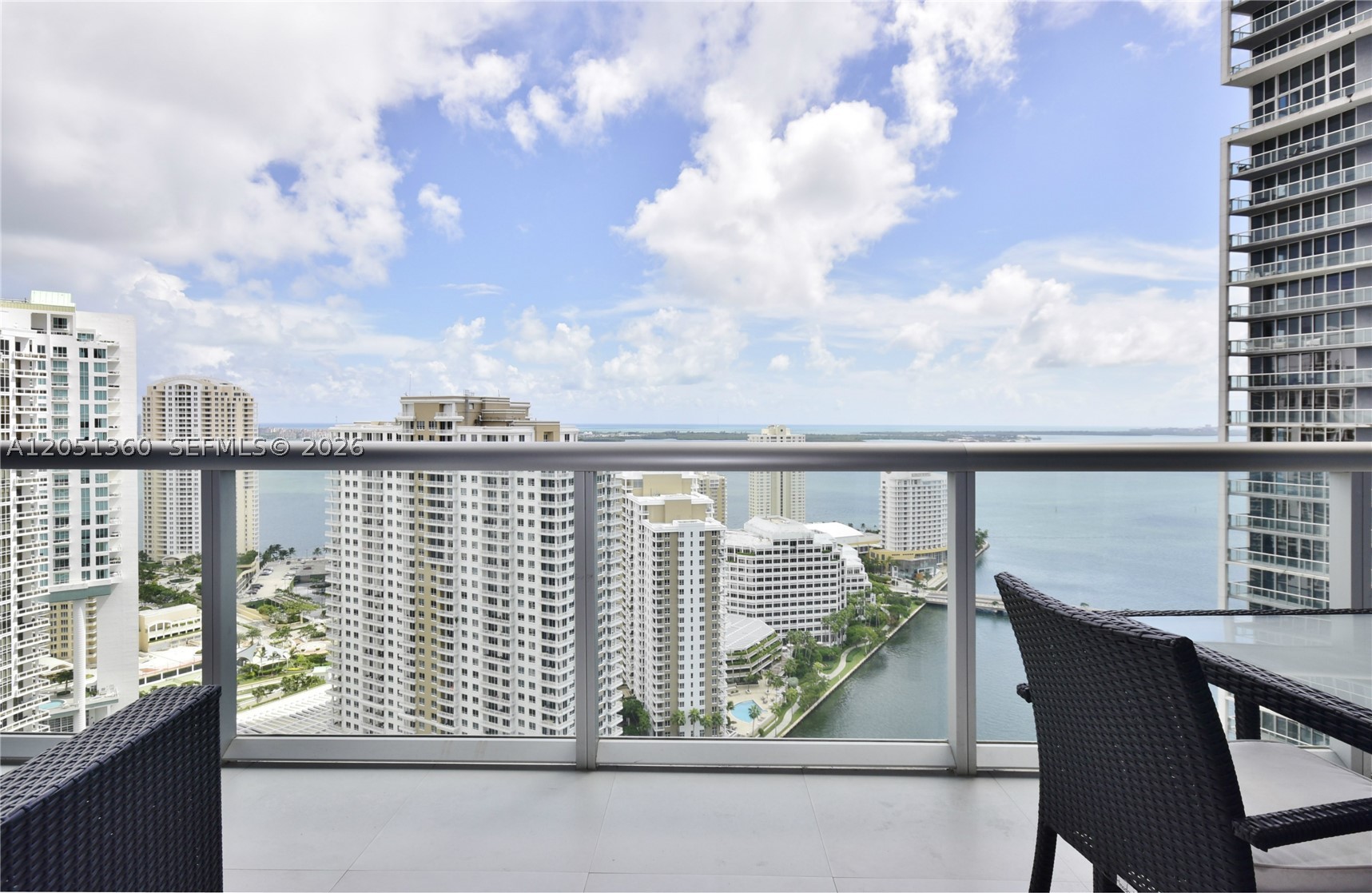ICON BRICKELL TOWER 1 - Residential Lease