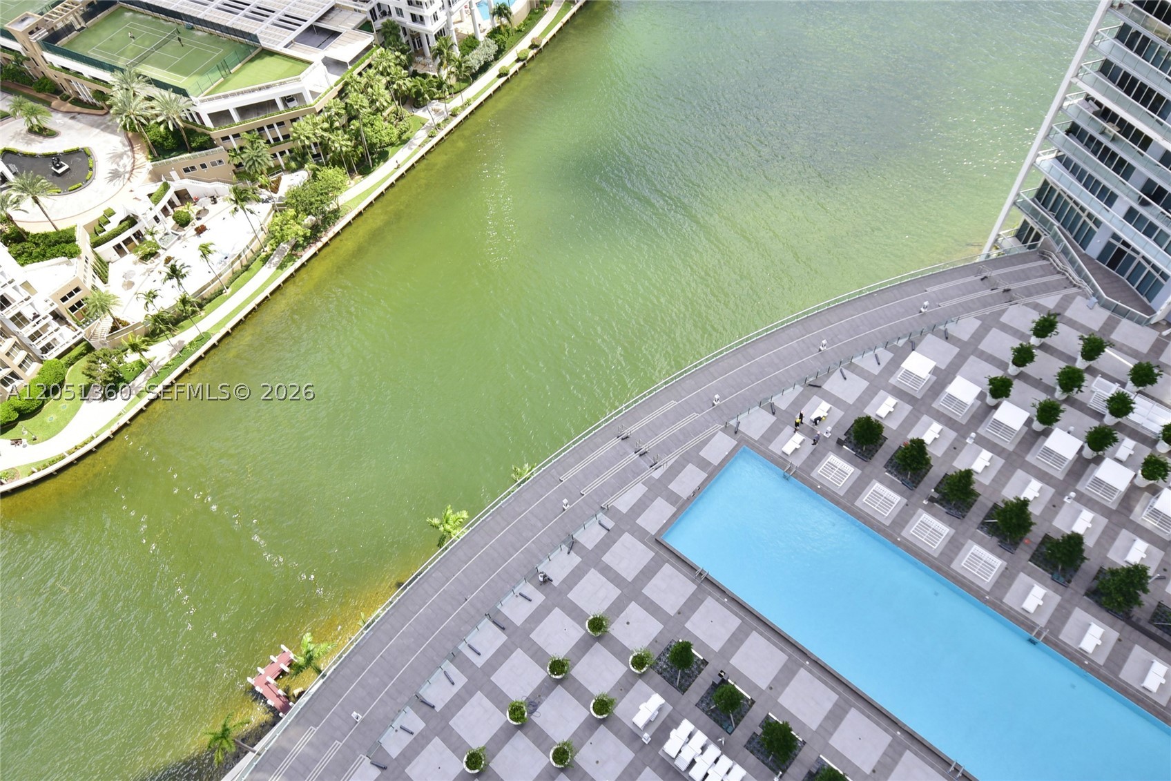 ICON BRICKELL TOWER 1 - Residential Lease