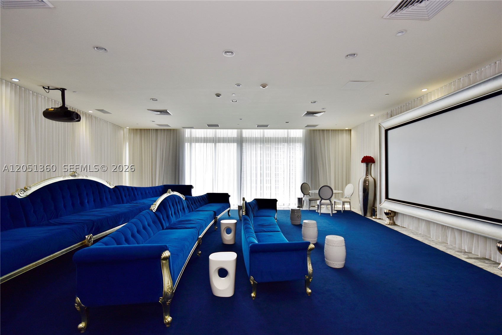 ICON BRICKELL TOWER 1 - Residential Lease