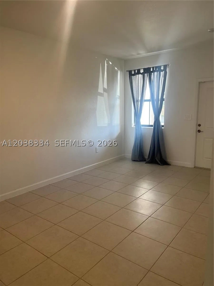 SILVER PALM RESIDENTIAL HO - Residential
