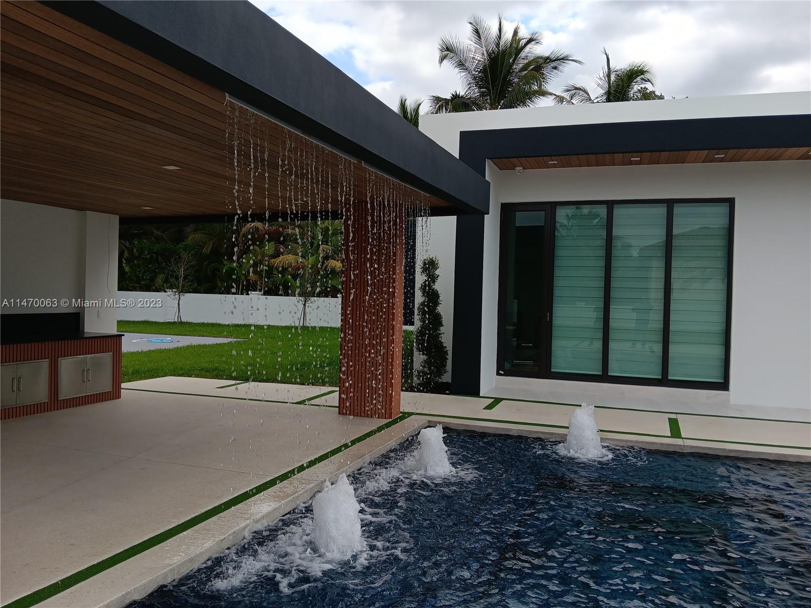 MILLER DRIVE ESTATES - Residential