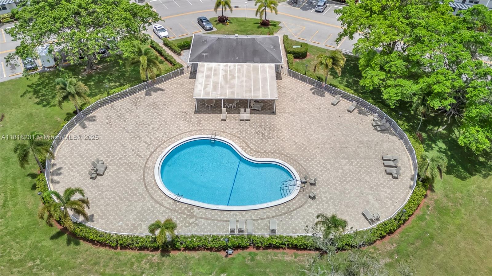 BERKSHIRE B CONDO - Residential