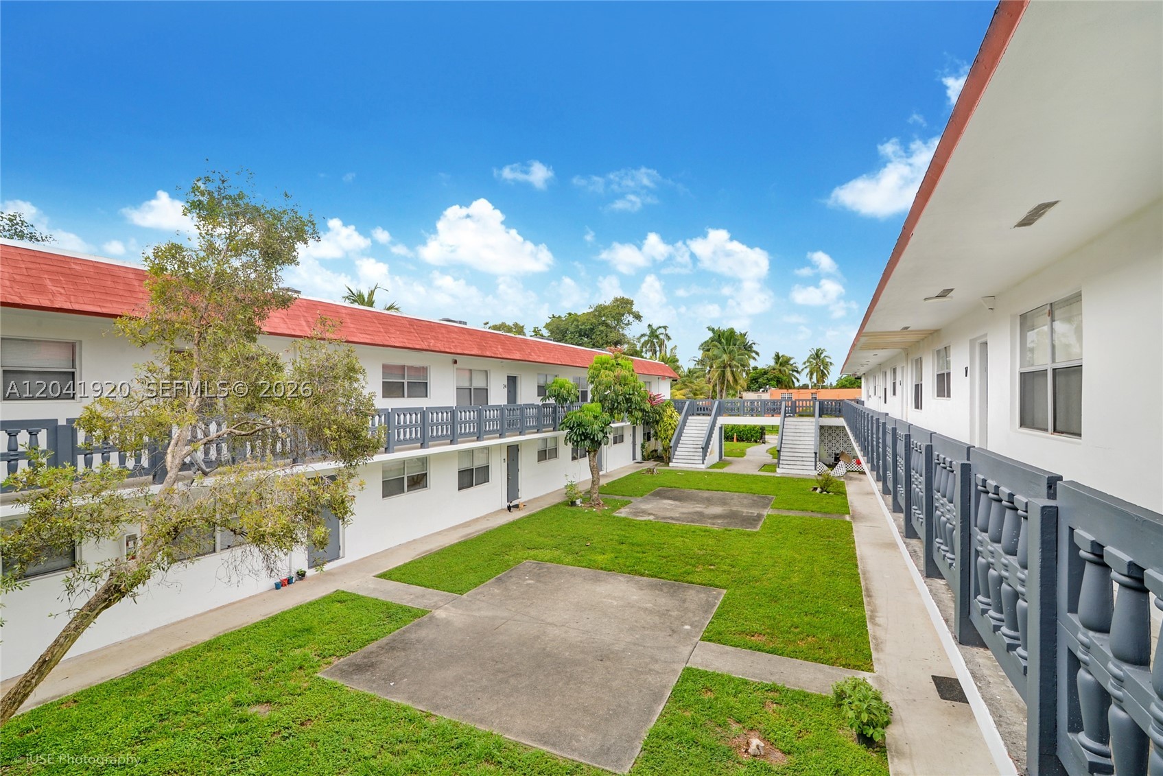 BISCAYNE GARDENS SEC A RE - Residential Lease