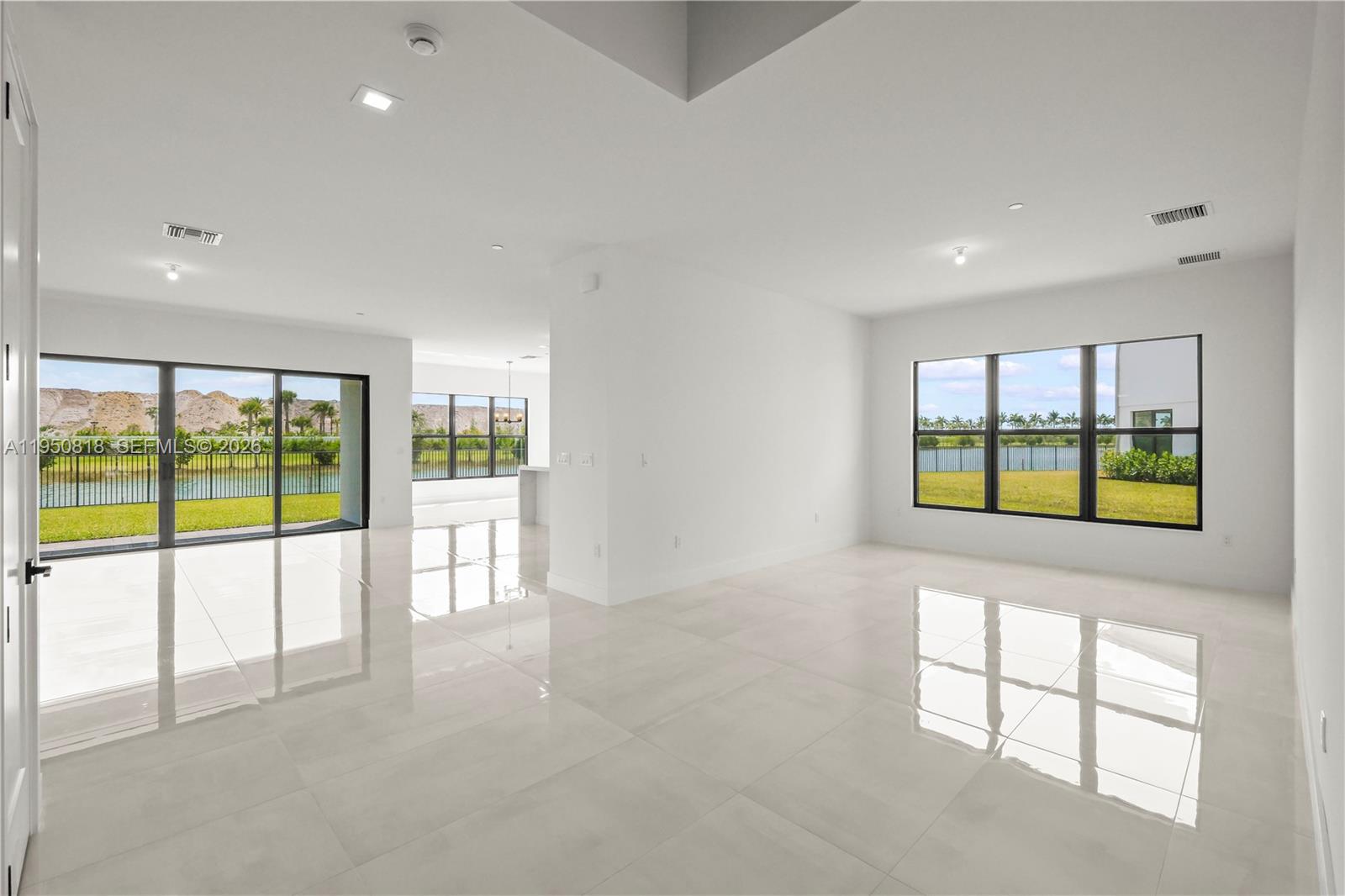 AVENIR POD - Residential