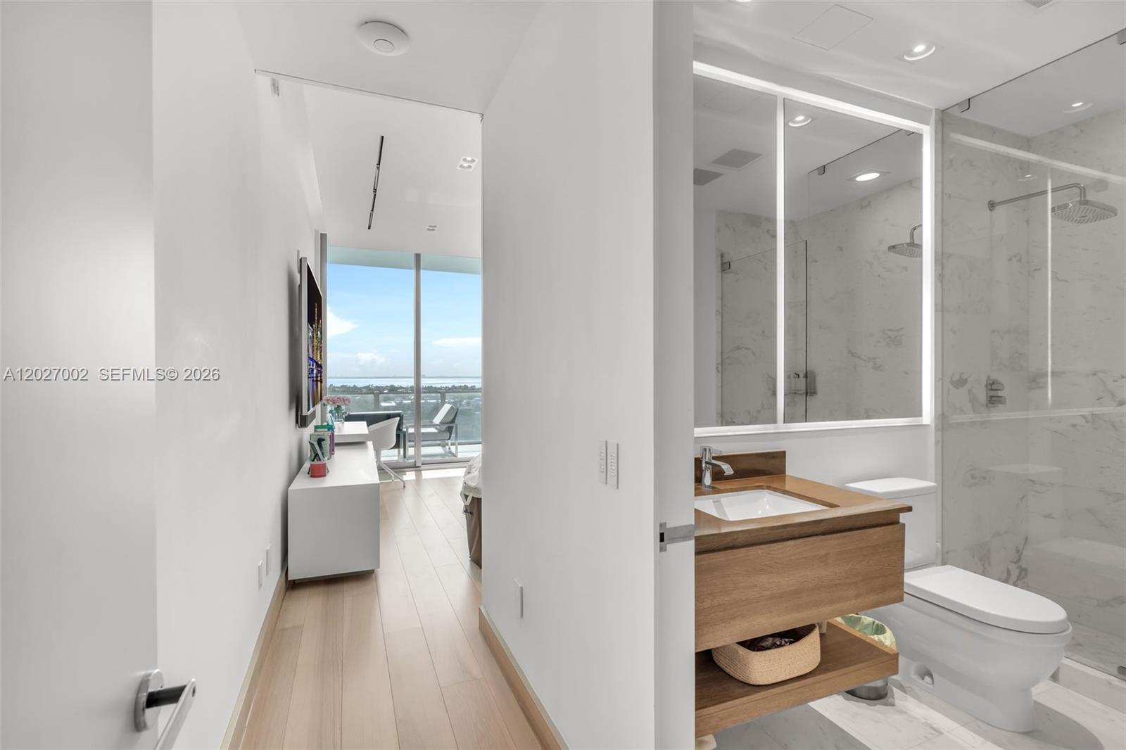 OCEANA KEY BISCAYNE CONDO - Residential