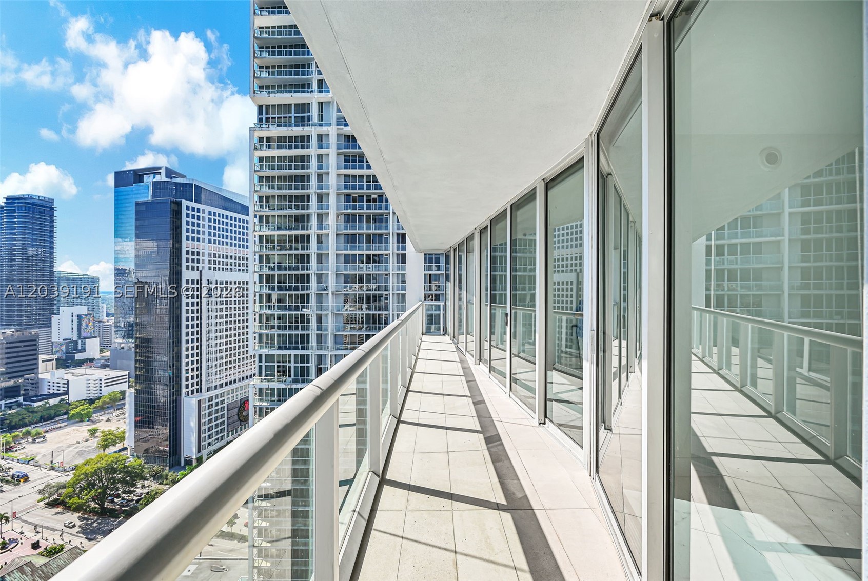 ICONBRICKELL CONDO NO 1 - Residential Lease