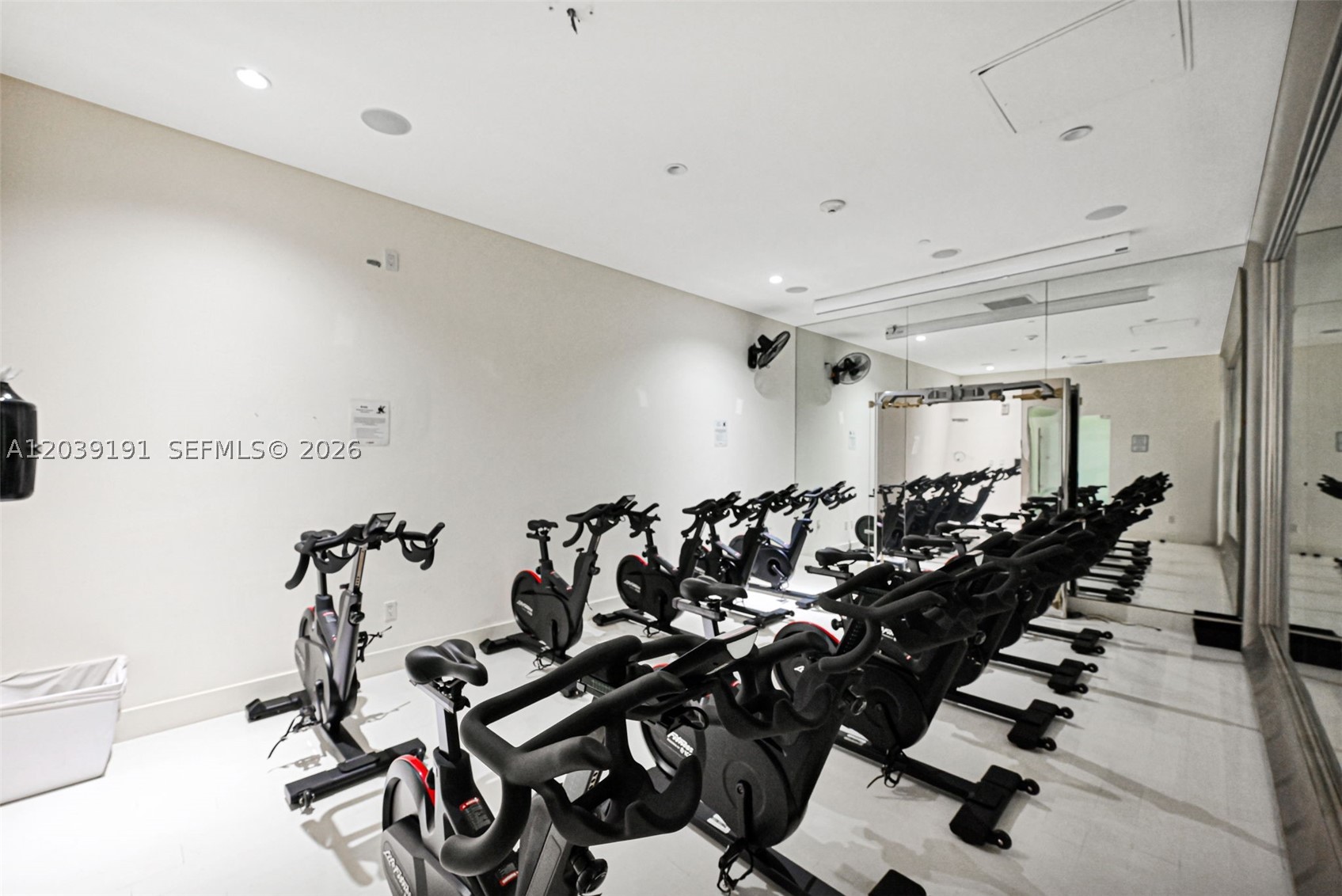 ICONBRICKELL CONDO NO 1 - Residential Lease