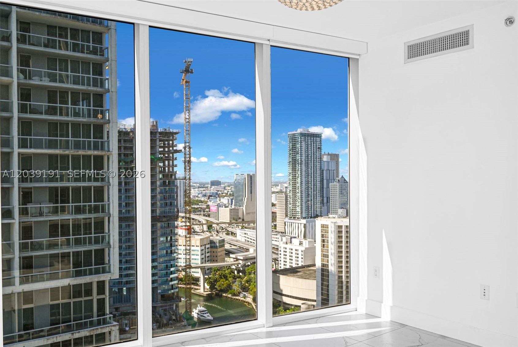 ICONBRICKELL CONDO NO 1 - Residential Lease