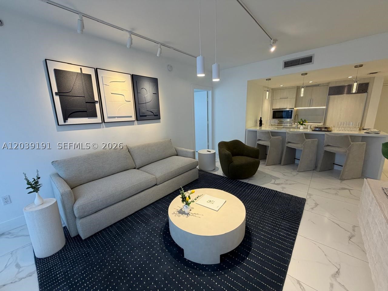 ICONBRICKELL CONDO NO 1 - Residential Lease