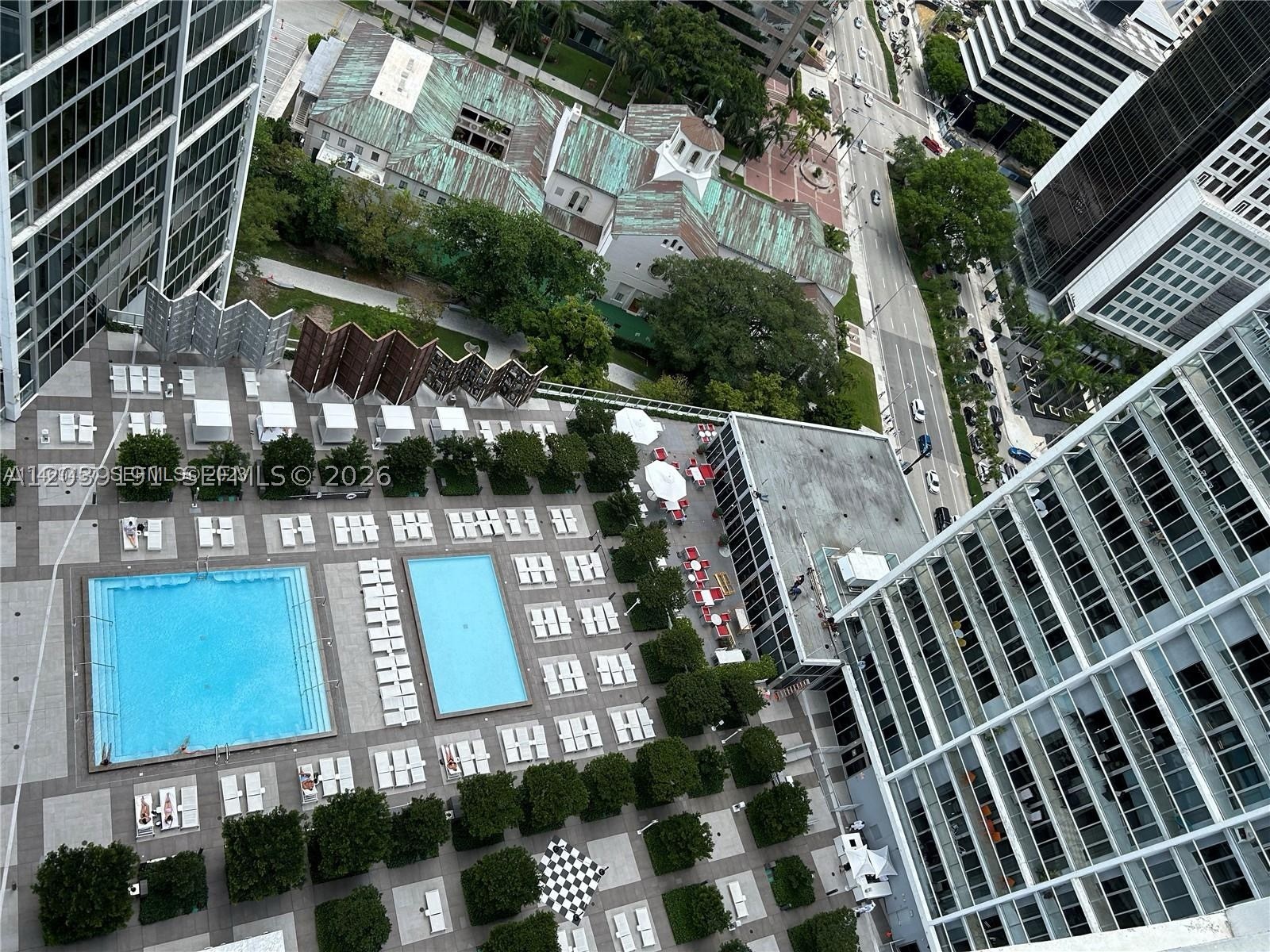 ICONBRICKELL CONDO NO 1 - Residential Lease