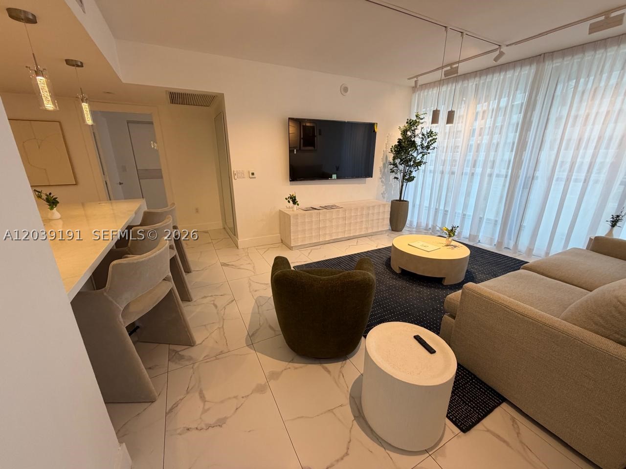 ICONBRICKELL CONDO NO 1 - Residential Lease