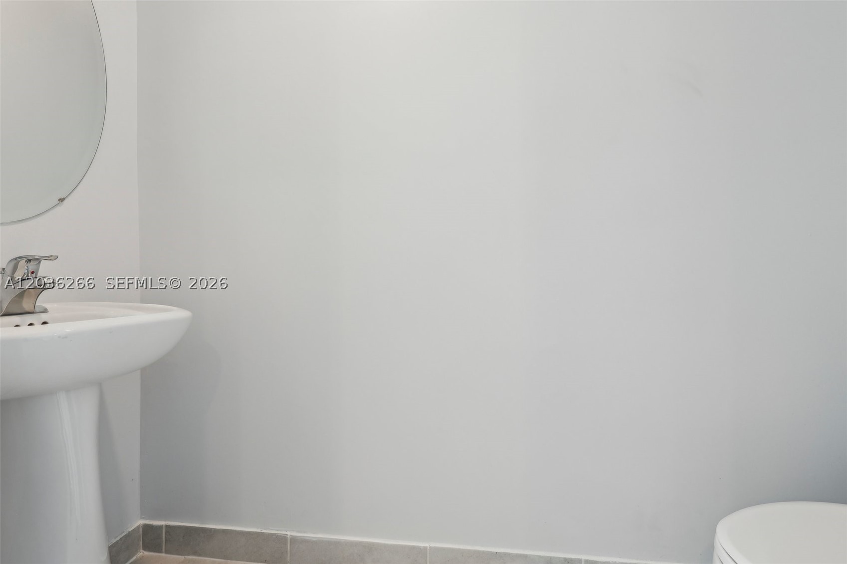 PINE ISLE - Residential Lease