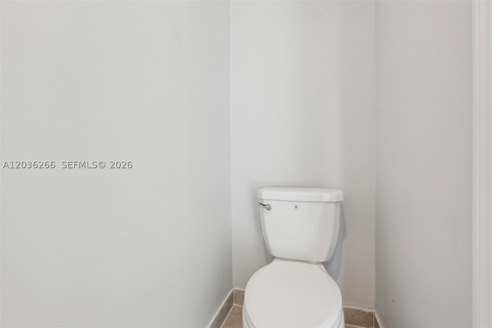 PINE ISLE - Residential Lease