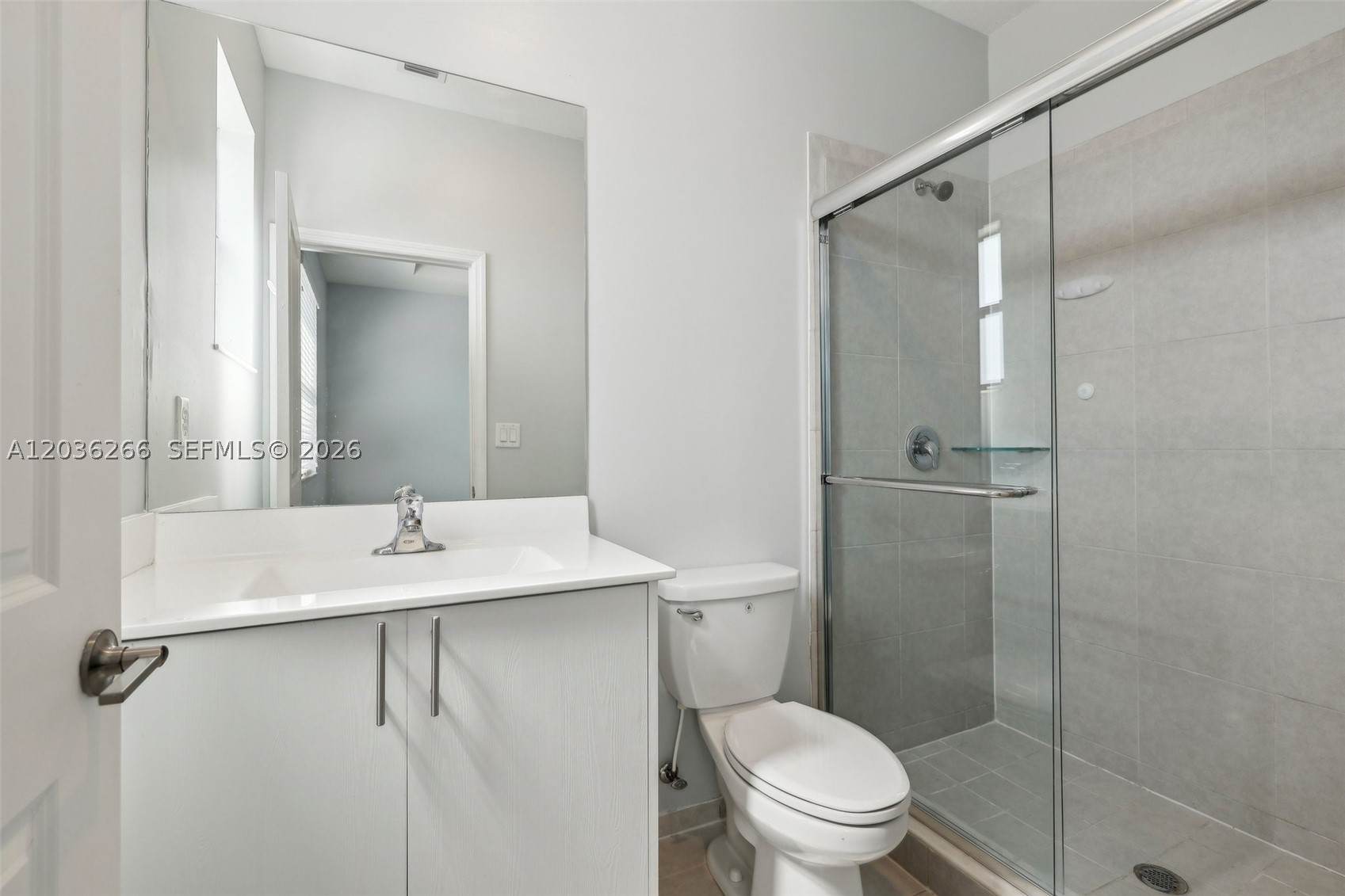 PINE ISLE - Residential Lease