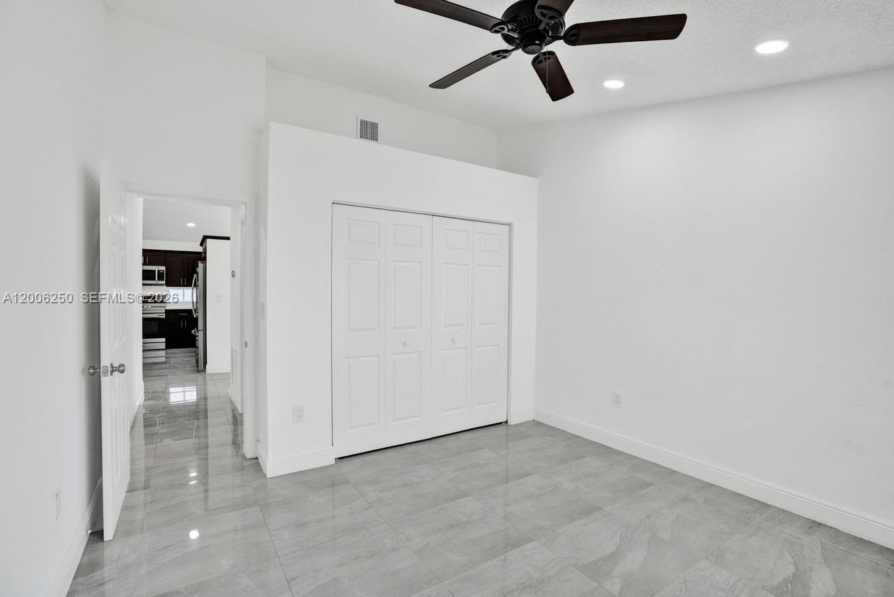 SILVER LAKES PHASE III - Residential