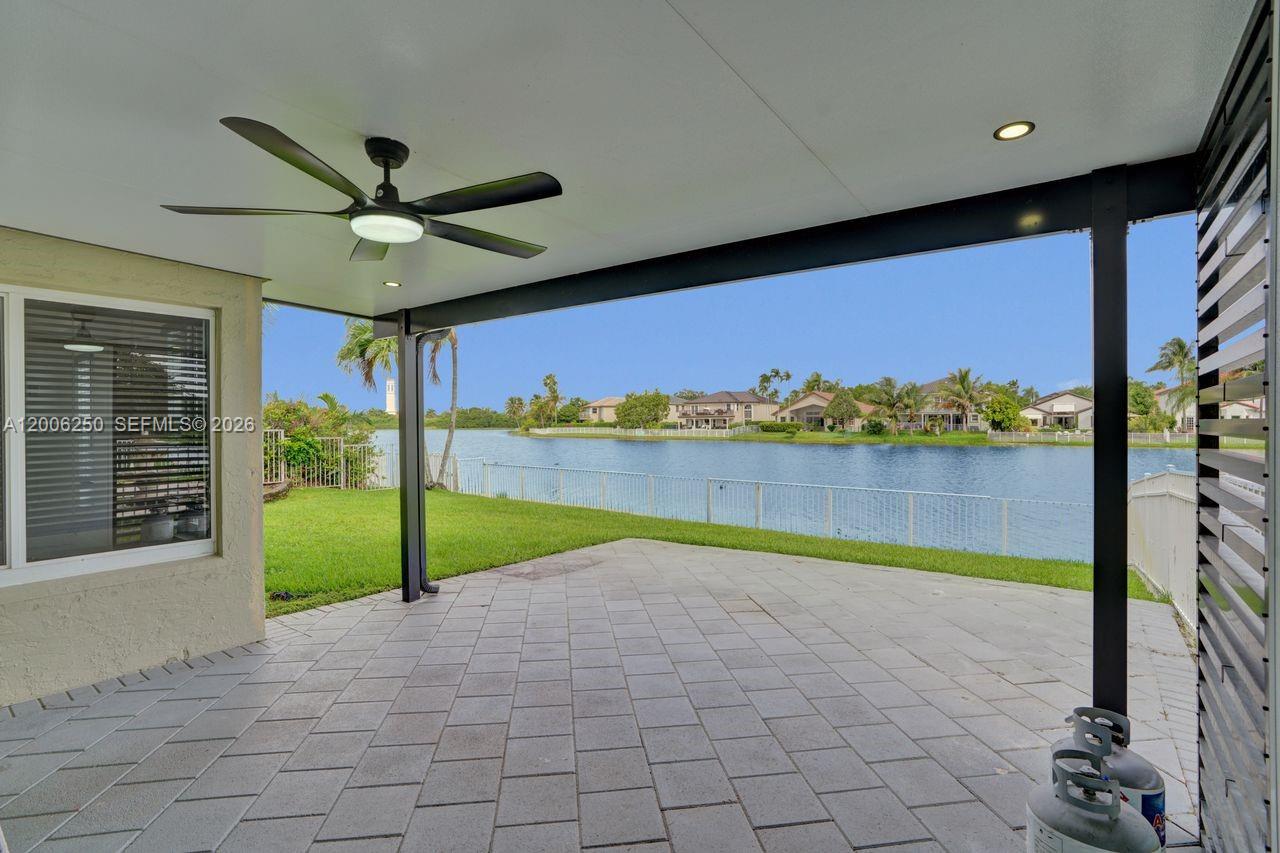 SILVER LAKES PHASE III - Residential