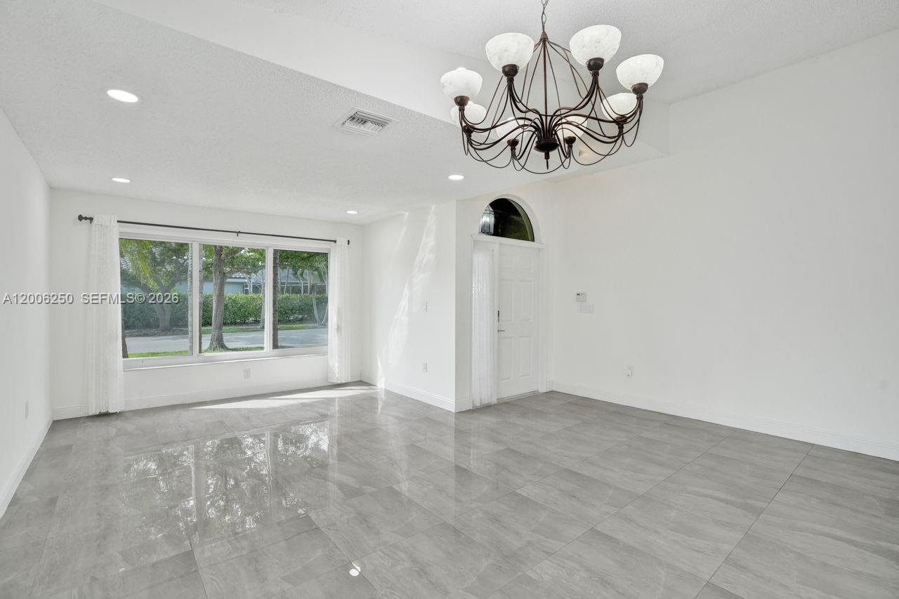 SILVER LAKES PHASE III - Residential
