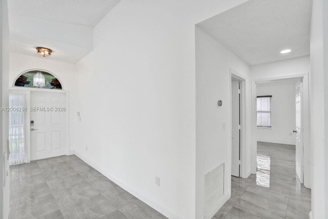 SILVER LAKES PHASE III - Residential