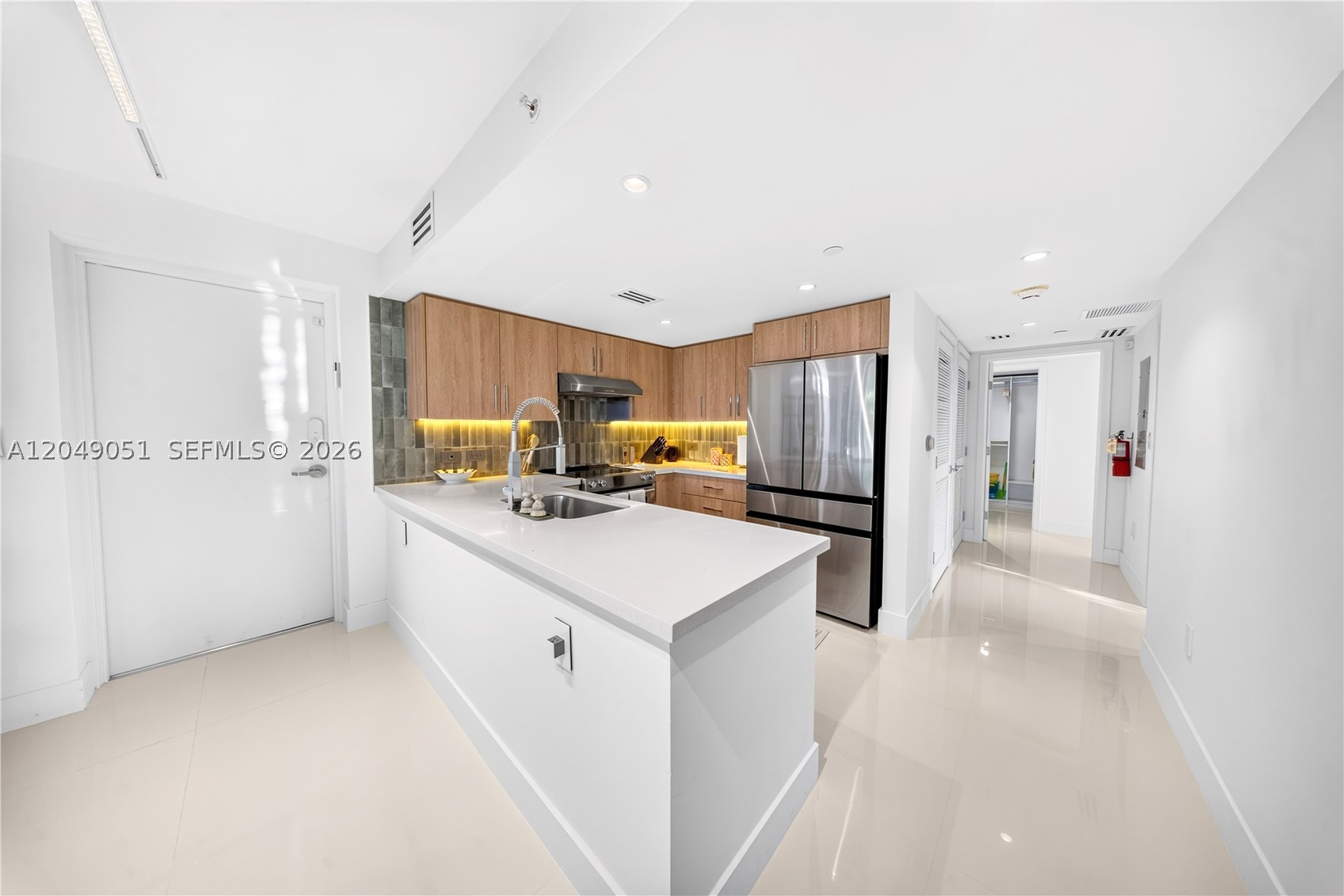 BAY HARBOR ONE CONDO - Residential Lease