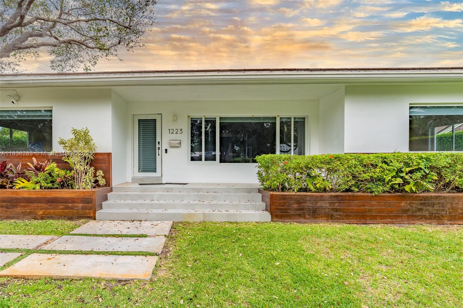 BAY BREEZE SEC MIAMI SHOR - Residential Lease