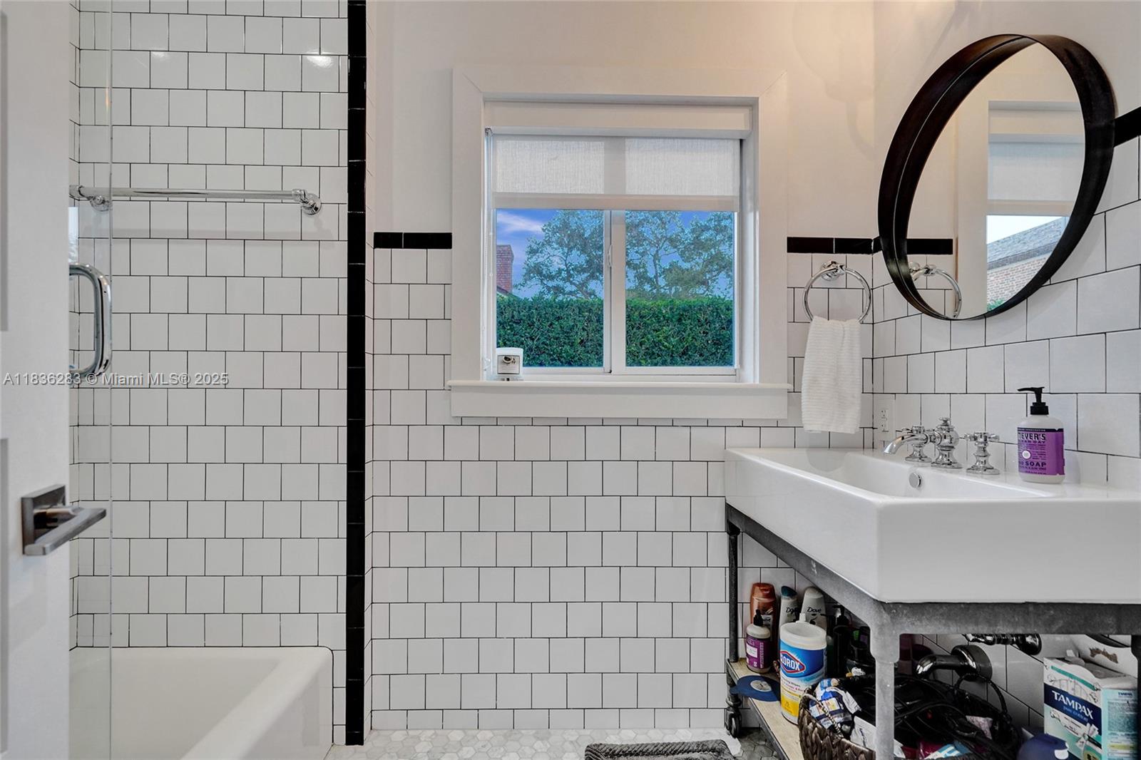 BAY BREEZE SEC MIAMI SHOR - Residential Lease