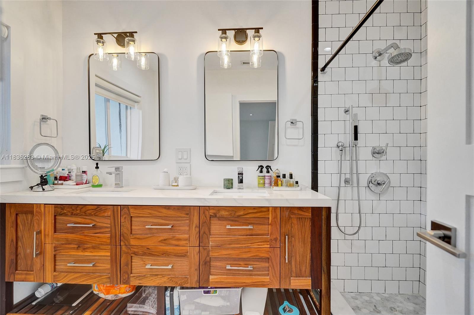 BAY BREEZE SEC MIAMI SHOR - Residential Lease