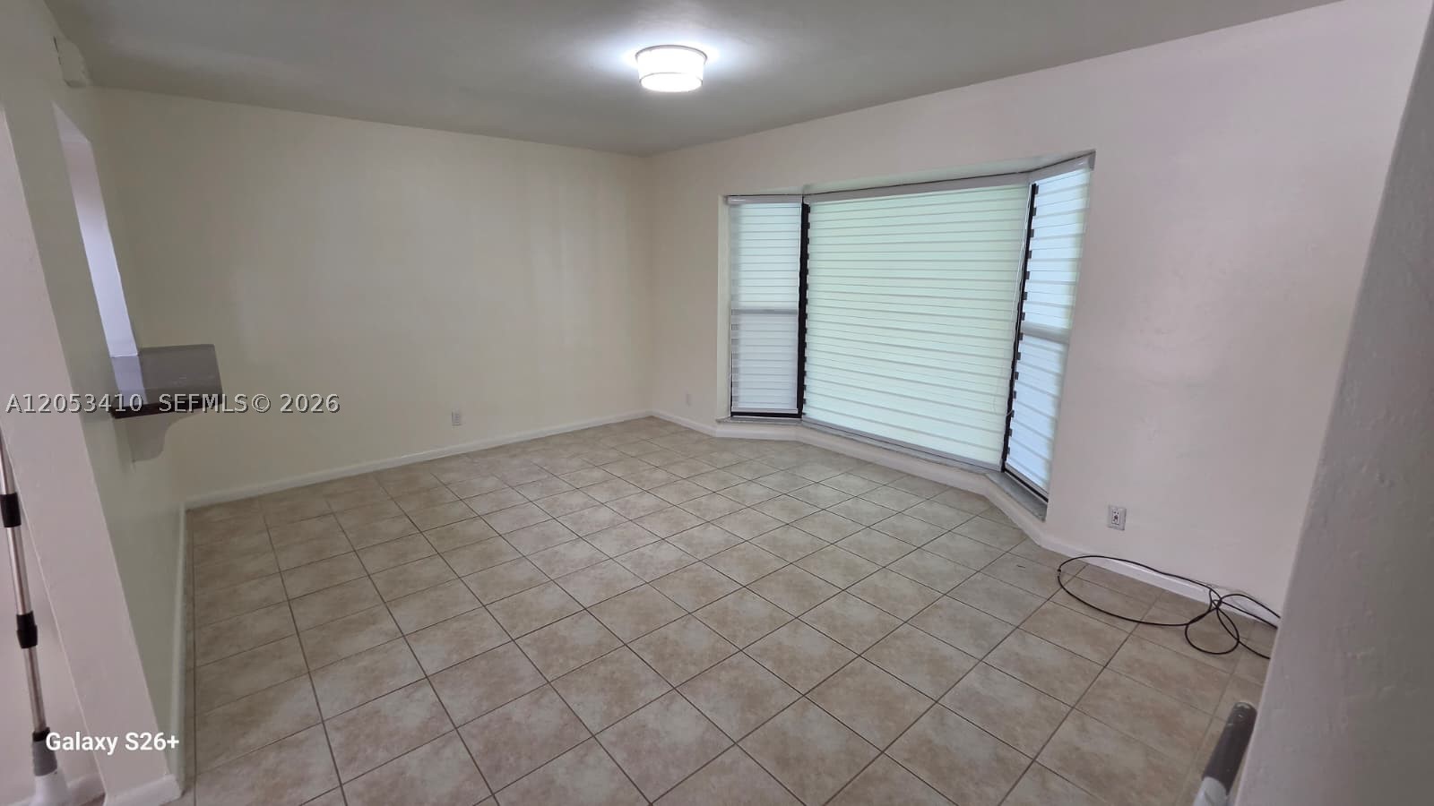 PLANTATION COURT - Residential Lease