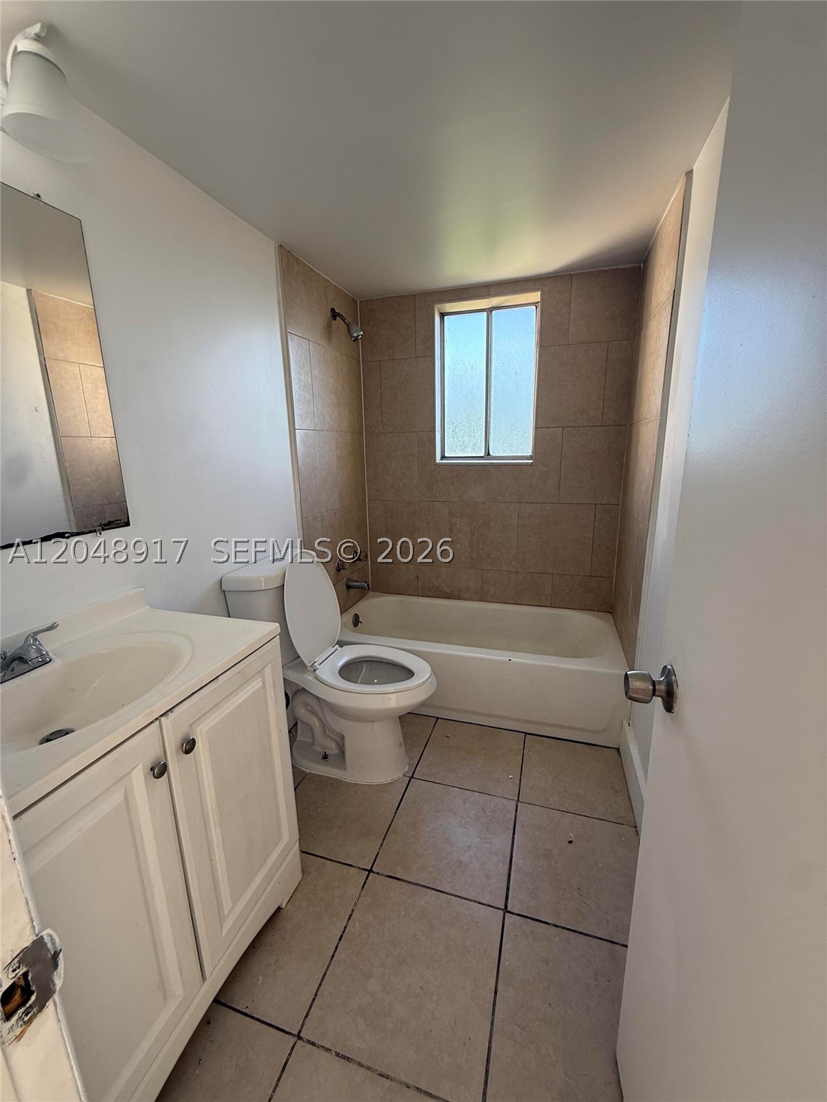 SOMERSET LAKES CONDO - Residential Lease