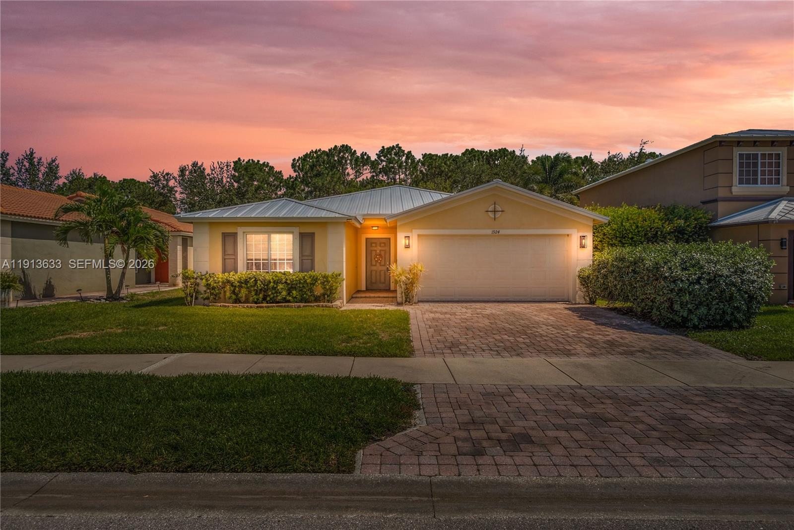 FOURTH  REPLAT OF PORTOFI - Residential