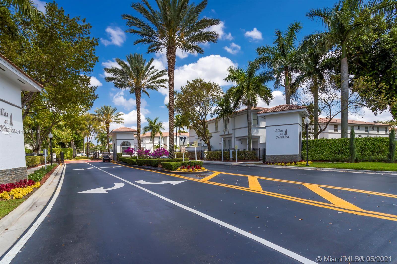VILLAS AT NAUTICA TWO CON - Residential