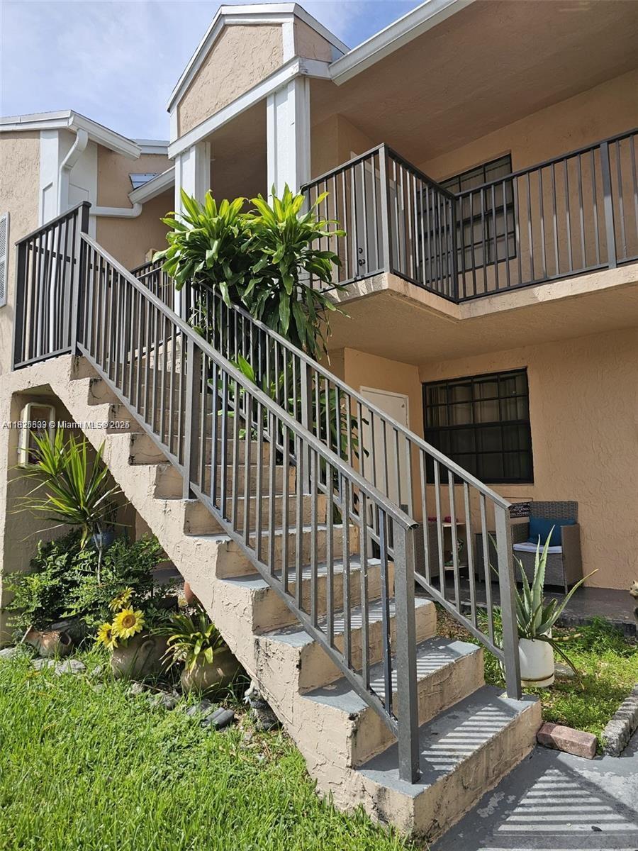 This charming 2-bedroom, 2-bathroom unit offers an open-concept living and dining area with natural light flowing through the sliding glass doors to the balcony, ideal for a modern lifestyle. The unit comes with a dedicated parking space and ample guest parking. Located just minutes from the Florida Keys Outlet Marketplace and diverse dining options, with easy access to Florida's Turnpike and US 1 for trips to the Florida Keys. Text the real estate agent to schedule your private showing today! (24-hour notice preferred) or showing time assistance. * SELLER WILLING TO CONTRIBUTE BUYER CLOSING COST* Ideal por investors, property is current rented until 02/27.