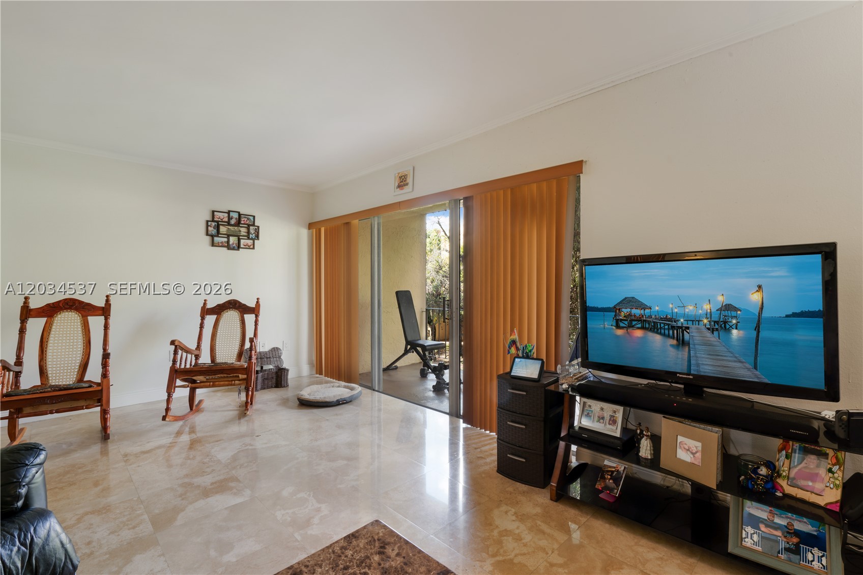 THE BEACH CLUB FONTAINEBL - Residential
