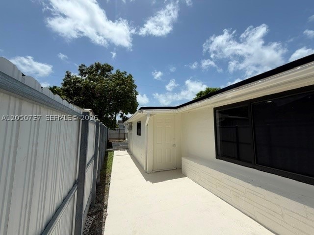 SO MIAMI HEIGHTS MANOR - Residential