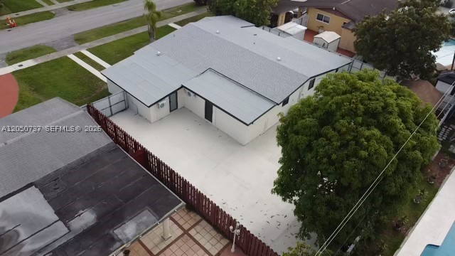 SO MIAMI HEIGHTS MANOR - Residential