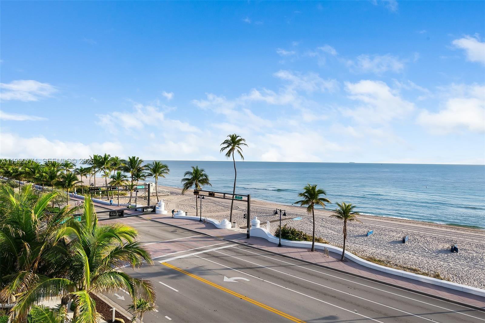 PARAMOUNT FT LAUDERDALE C - Residential