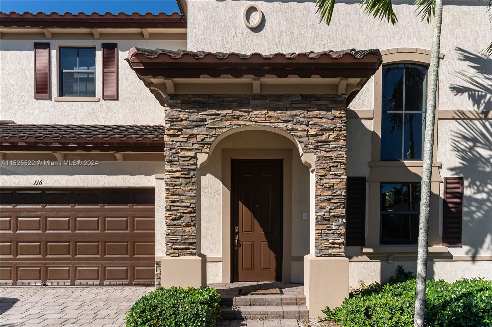 OASIS AT CAPRI - Residential