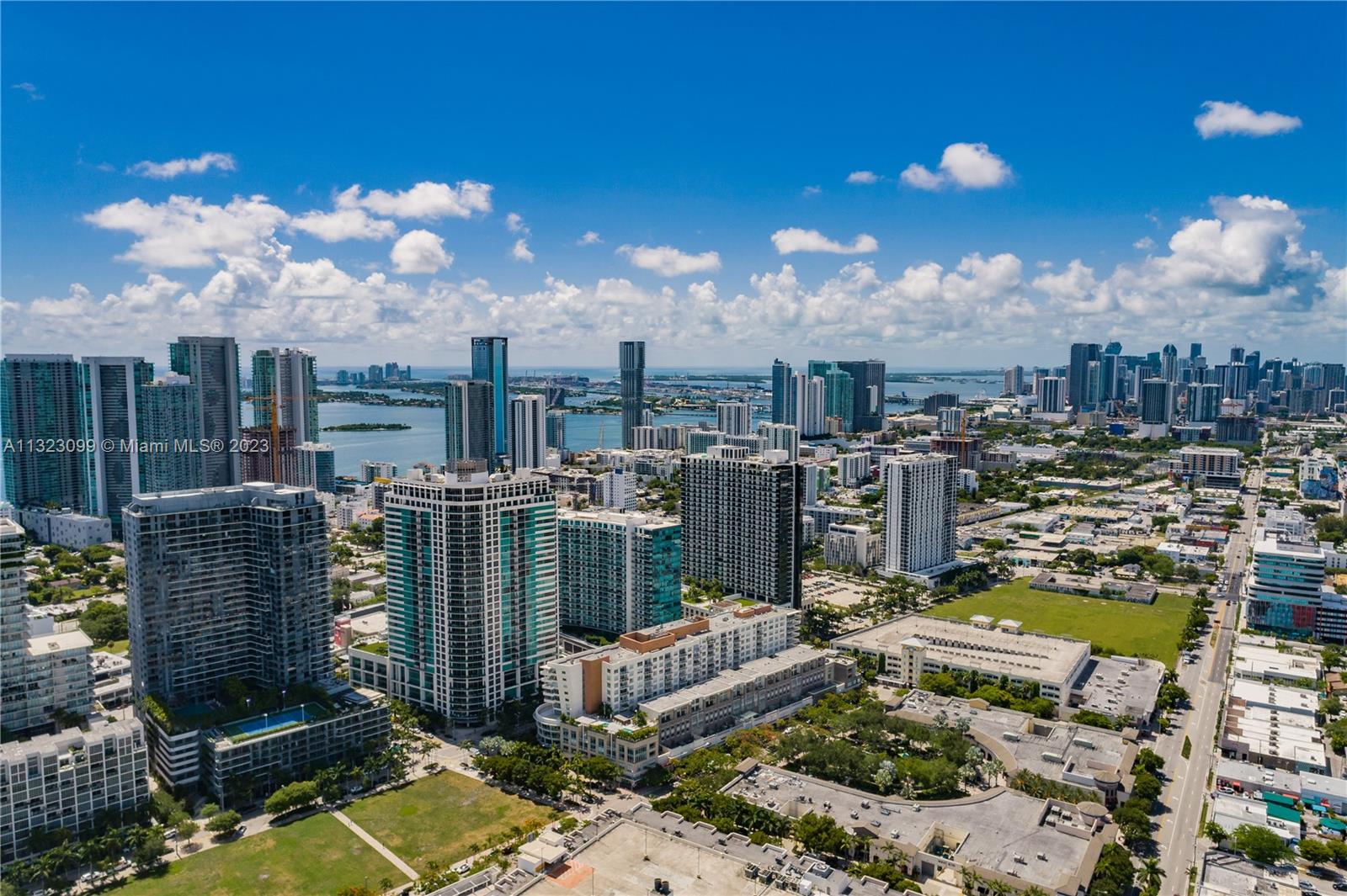 Beautiful and newly furnished 1 bedroom and 1 bathroom condominium in the heart of the most desirable neighborhood in Miami "MIDTOWN". This unit located at MIDBLOCK (one of the most iconic building of Midtown) without rental restrictions - can be rented daily trough AIRBNB making it perfect for investor. Featuring porcelain flooring throughout and stainless steal appliances in the kitchen, and a new washer & dryer. Midblock also offer to its residents amenities such as lobby attended 24/7, Valet Parking, Pool, State-of-the-art fitness center, and much more. The perfect location allows you access within minutes to the highway and US1, also due to its privileged location you will have the best restaurant, retails stores and grocery stores walking distance.