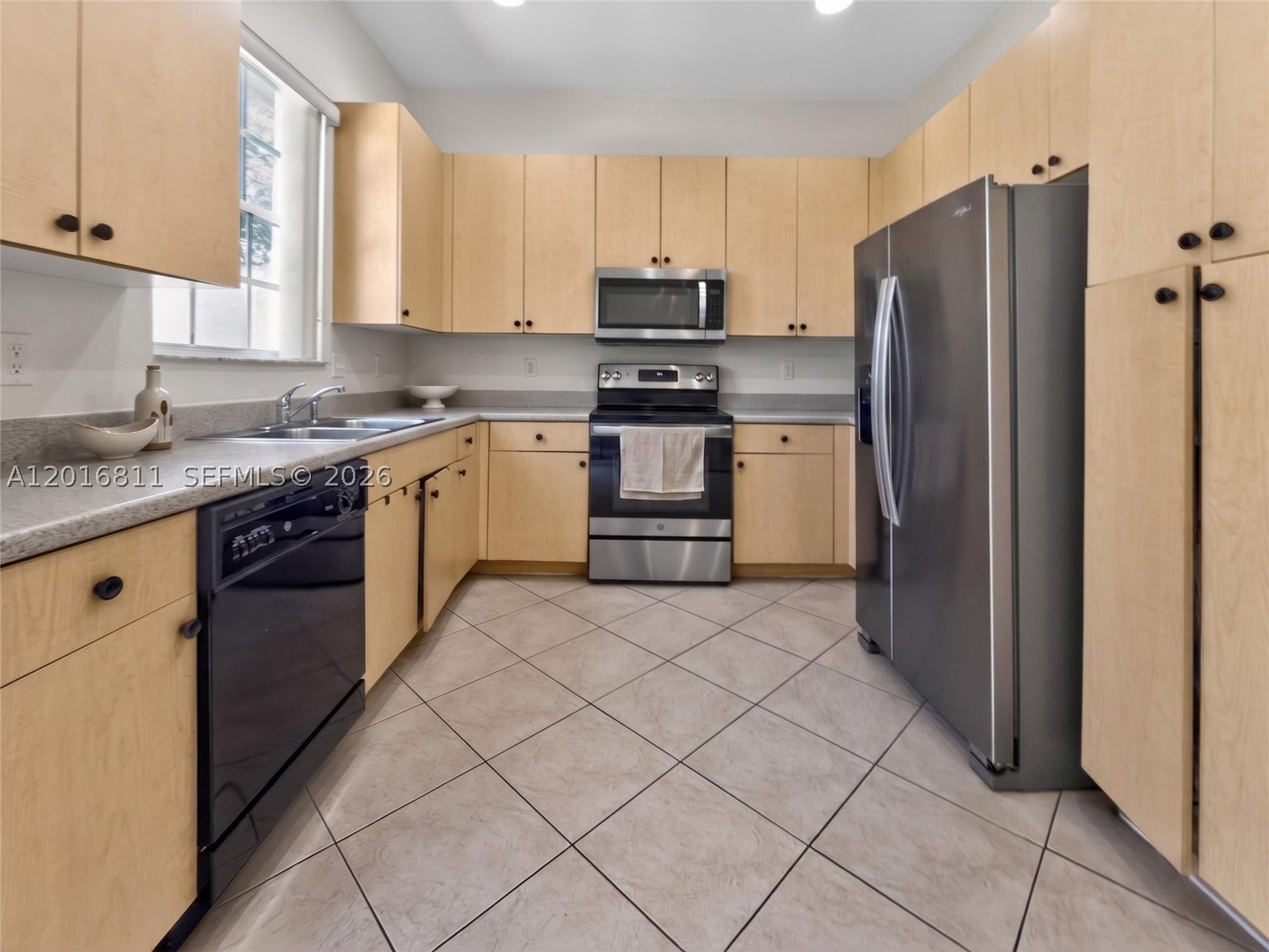 SILVER FALLS POD - Residential